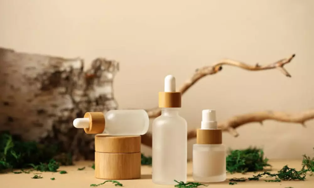 عوارض خوابیدن با موی خیس